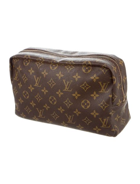 toiletry bag gm louis vuitton|louis vuitton women's toiletry bag.